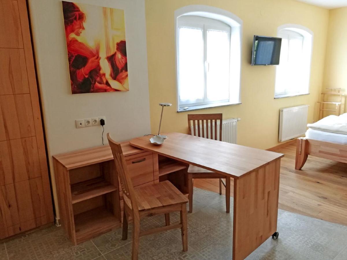 Haus Monti Otel Maria Lanzendorf Dış mekan fotoğraf