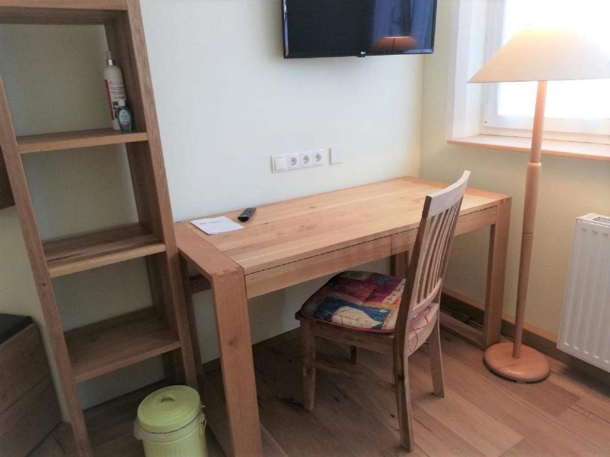 Haus Monti Otel Maria Lanzendorf Dış mekan fotoğraf