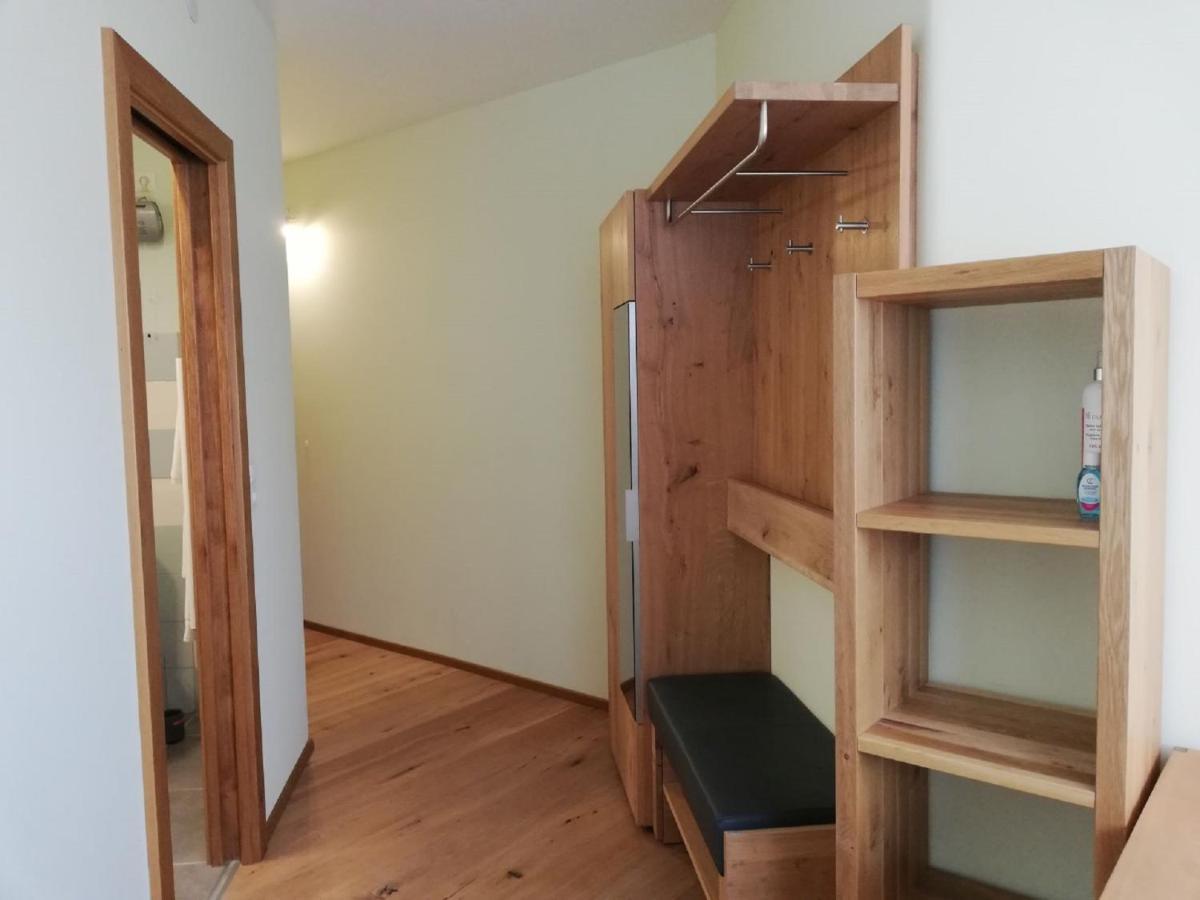 Haus Monti Otel Maria Lanzendorf Dış mekan fotoğraf