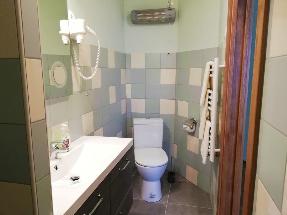 Haus Monti Otel Maria Lanzendorf Dış mekan fotoğraf