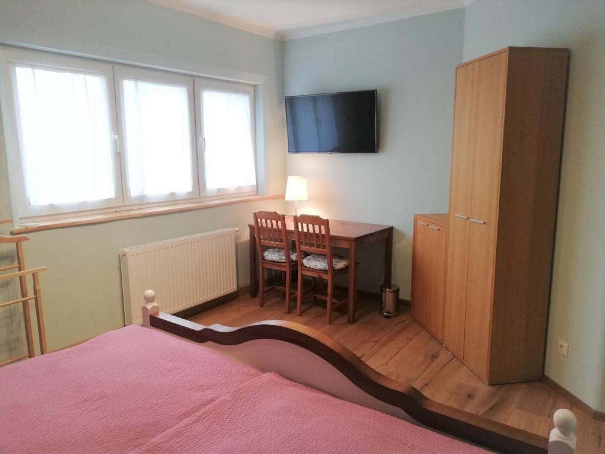 Haus Monti Otel Maria Lanzendorf Dış mekan fotoğraf