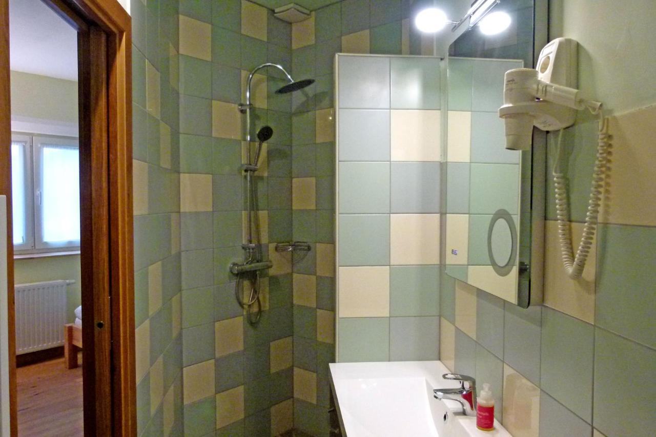 Haus Monti Otel Maria Lanzendorf Dış mekan fotoğraf