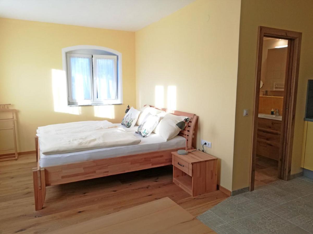 Haus Monti Otel Maria Lanzendorf Dış mekan fotoğraf